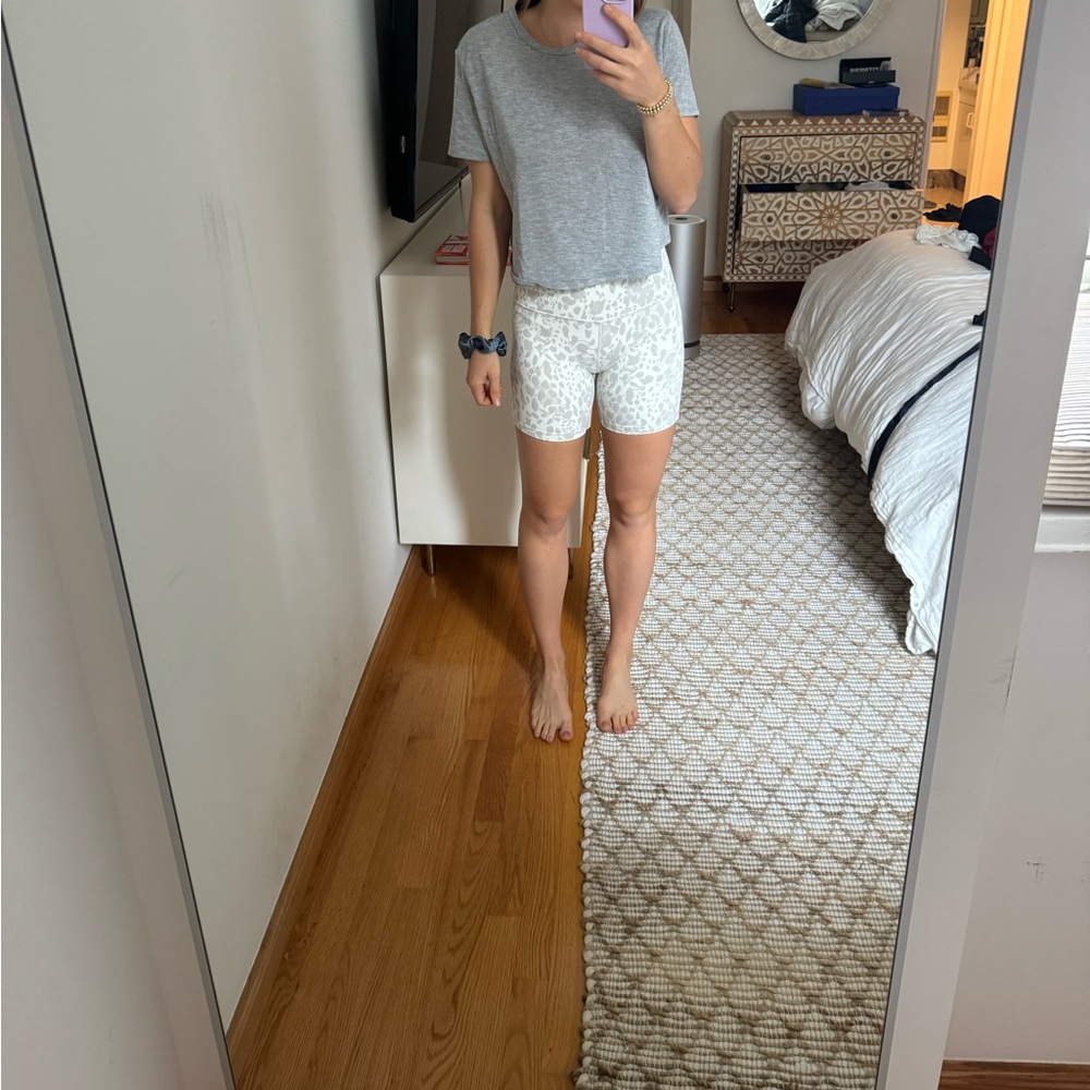Lululemon align biker short size 6 white and gray cheetah